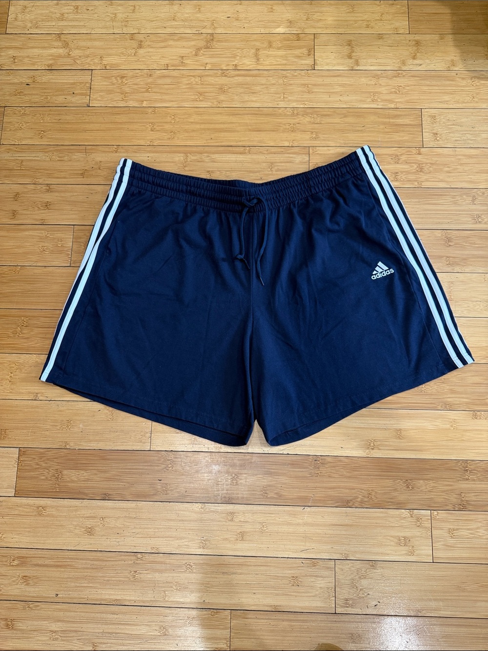 ADIDAS MEN SHORT